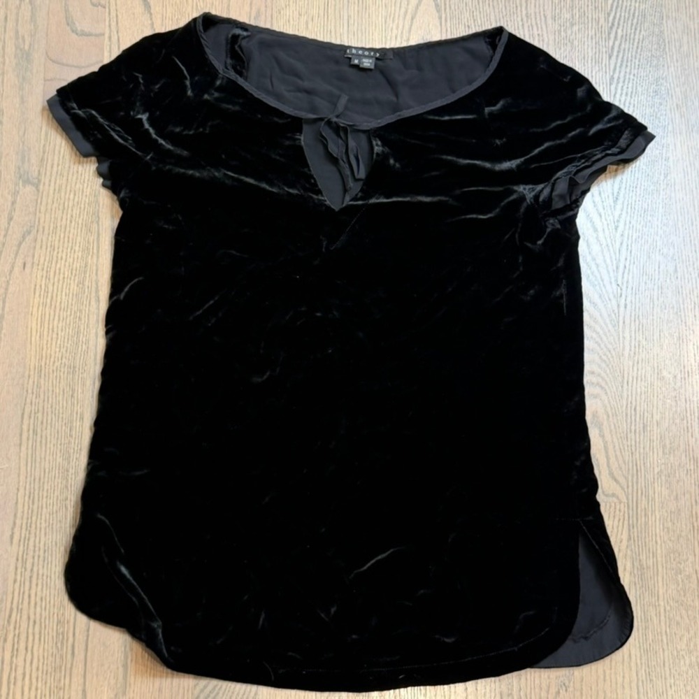 Theory Black Velvet Keyhole Neck Short Sleeve Tunic Top Women's Medium - Picture 1 of 6